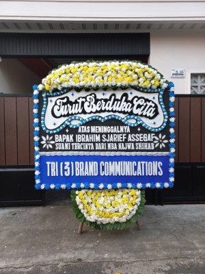 Papan Bunga Duka di Kendayakan